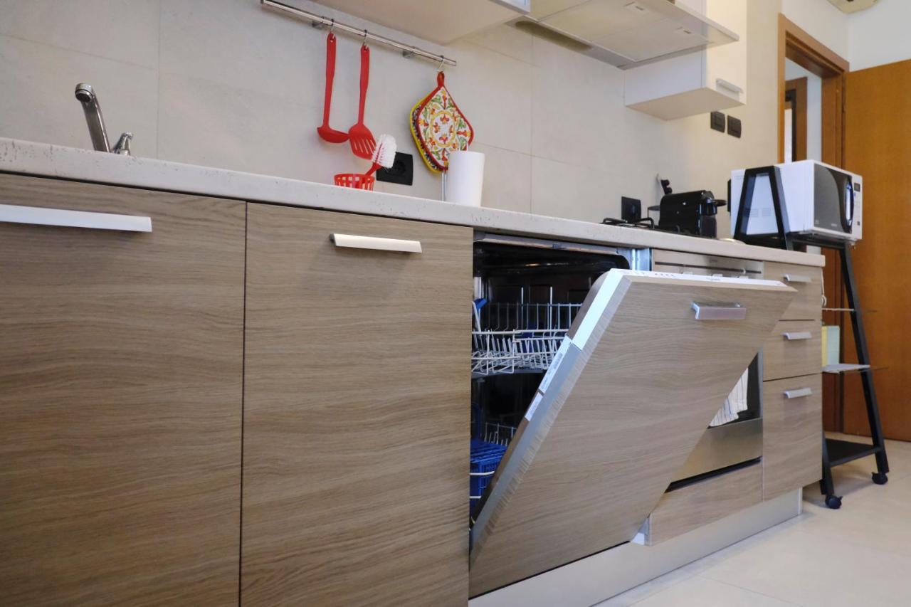 Best Way Rent - Elegante Loft Con Terrazzo Milano Eksteriør bilde